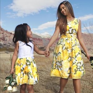 BOGO Children’s Place Yellow & White Dress ✨